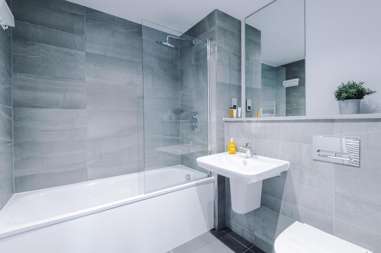 מנצ'סטר Hilltop Serviced Apartments - Deansgate מראה חיצוני תמונה